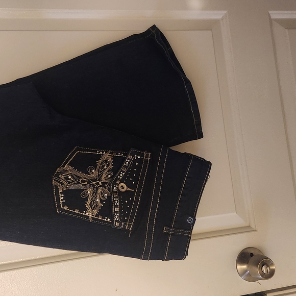 Embroidered Black Jeans - Picture 1 of 7